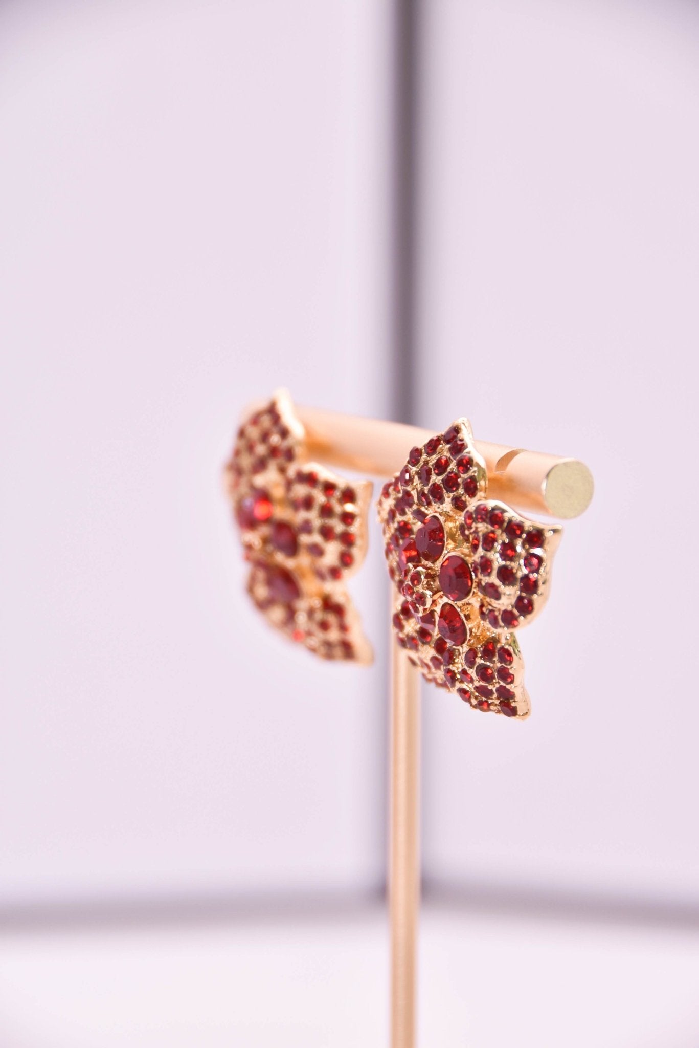 Vintage Floral Red Crystal Earrings - Spark Blossom Jewelry